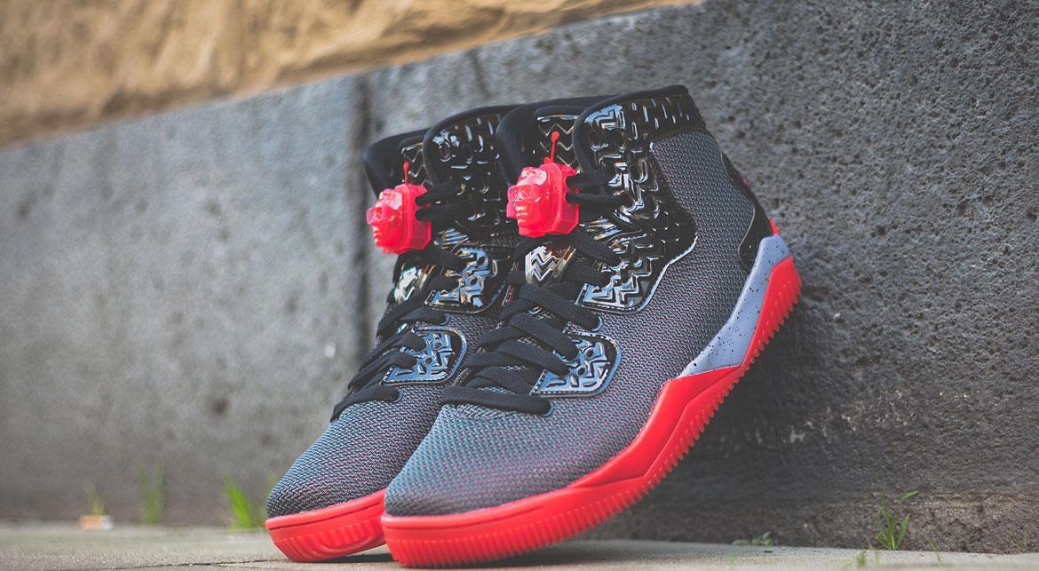 Air Jordan Spike Forty Pe 